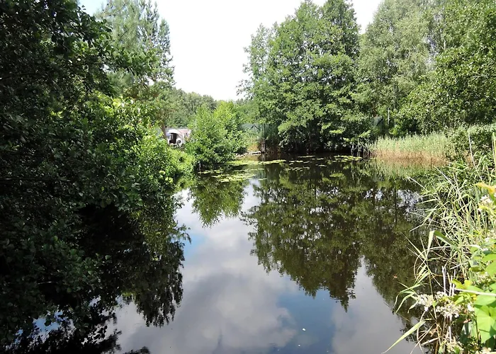Apartamento Rustic Surrounded By Forests Kołczewo